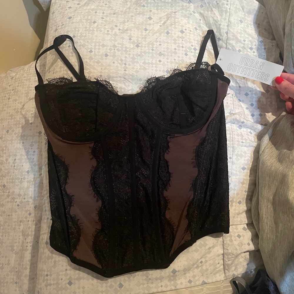 Urban Outfitters Coreset Top NWT Size L